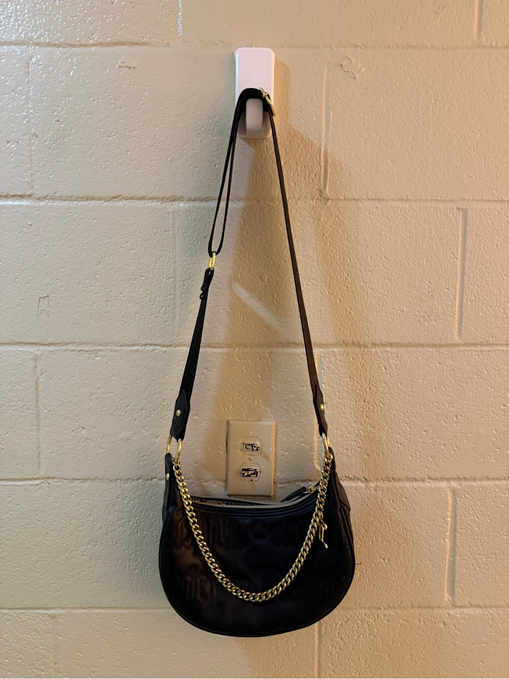 Juicy couture black shoulder purse